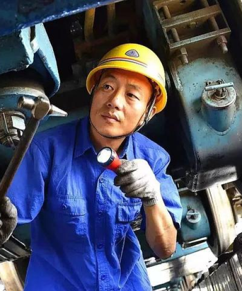 河南天铸消防设备市场洞察，机车行情走势深度分析