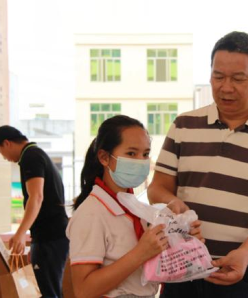 晓艳老师励志语录，点燃生命之火，照亮未来之路